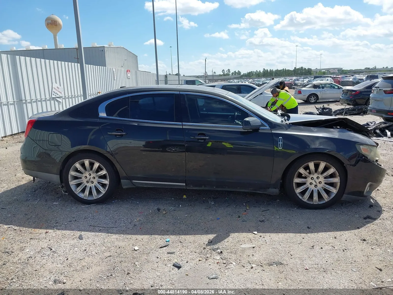 2010 Lincoln MKS