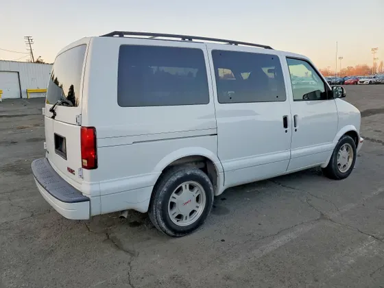 2003 GMC Safari Passenger SAFARI