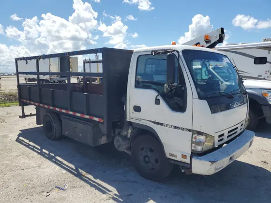 2006 Isuzu NPR