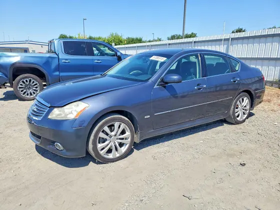 2009 INFINITI M35
