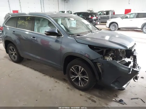 2018 Toyota Highlander LE Plus