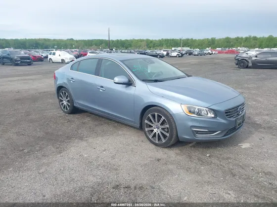 2017 Volvo S60 Inscription Platinum
