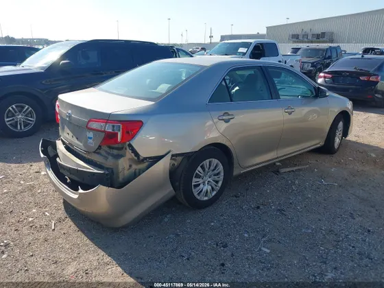 2013 Toyota Camry LE