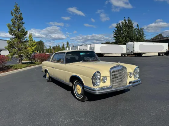 1965 Mercedes-Benz 220 220 SE