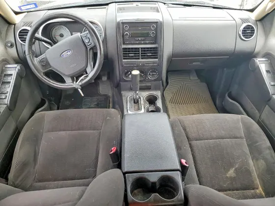 2010 Ford Explorer Sport Trac XLT