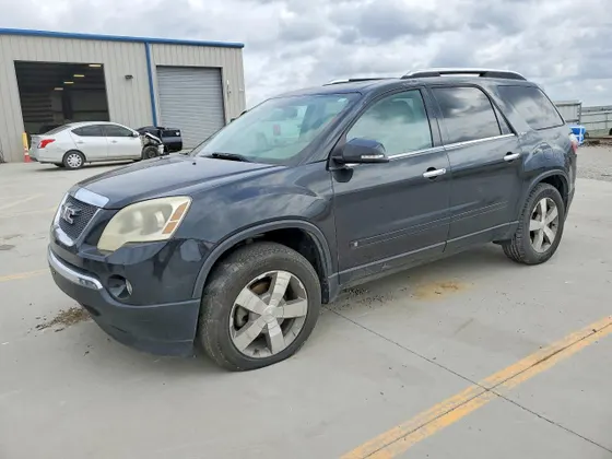 2010 GMC Acadia SLT1