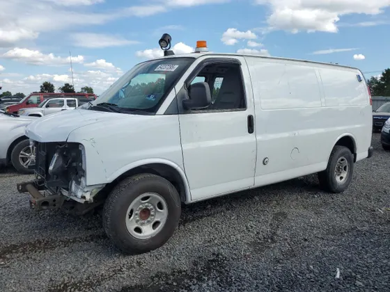 2010 GMC SAVANA G3500