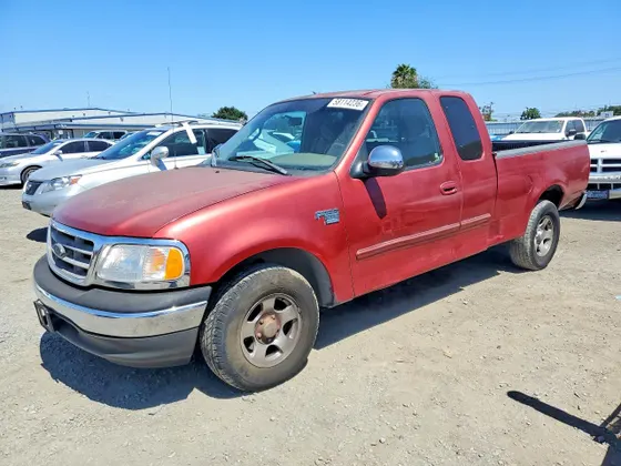 2002 Ford F-150 XL