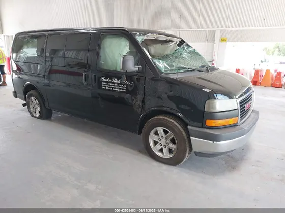 2010 GMC SAVANA LT