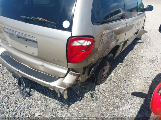 2005 Chrysler Town & Country Touring