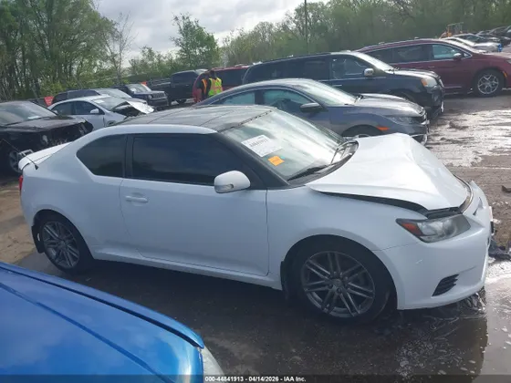 2013 Scion tC