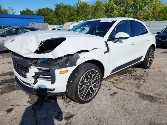 2021 Porsche Macan S