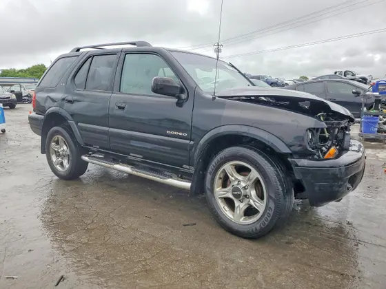 2002 Isuzu Rodeo S