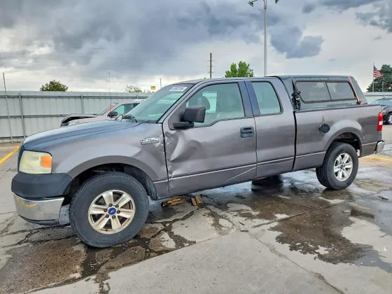 2005 Ford F-150 STX