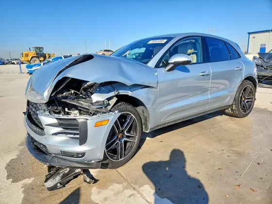 2020 Porsche Macan