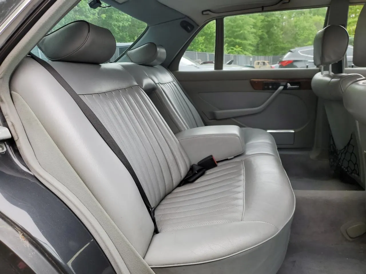 1985 Mercedes-Benz 500 Series 500SEL
