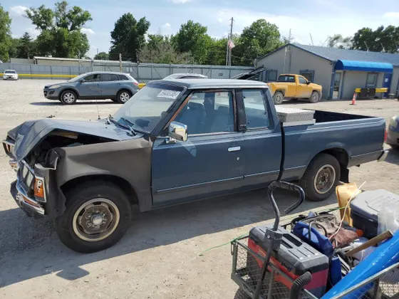 1985 Nissan 720 KING CAB