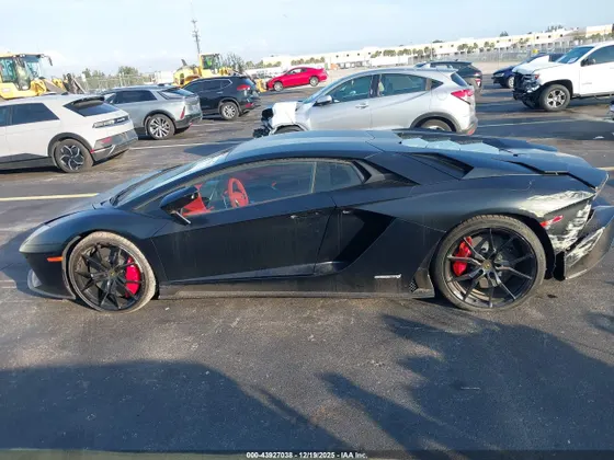 2018 Lamborghini Aventador S