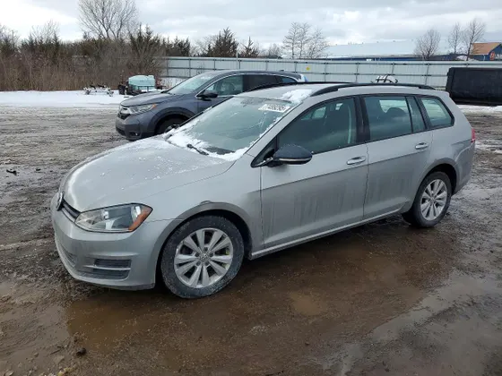 2017 Volkswagen Golf SportWagen S