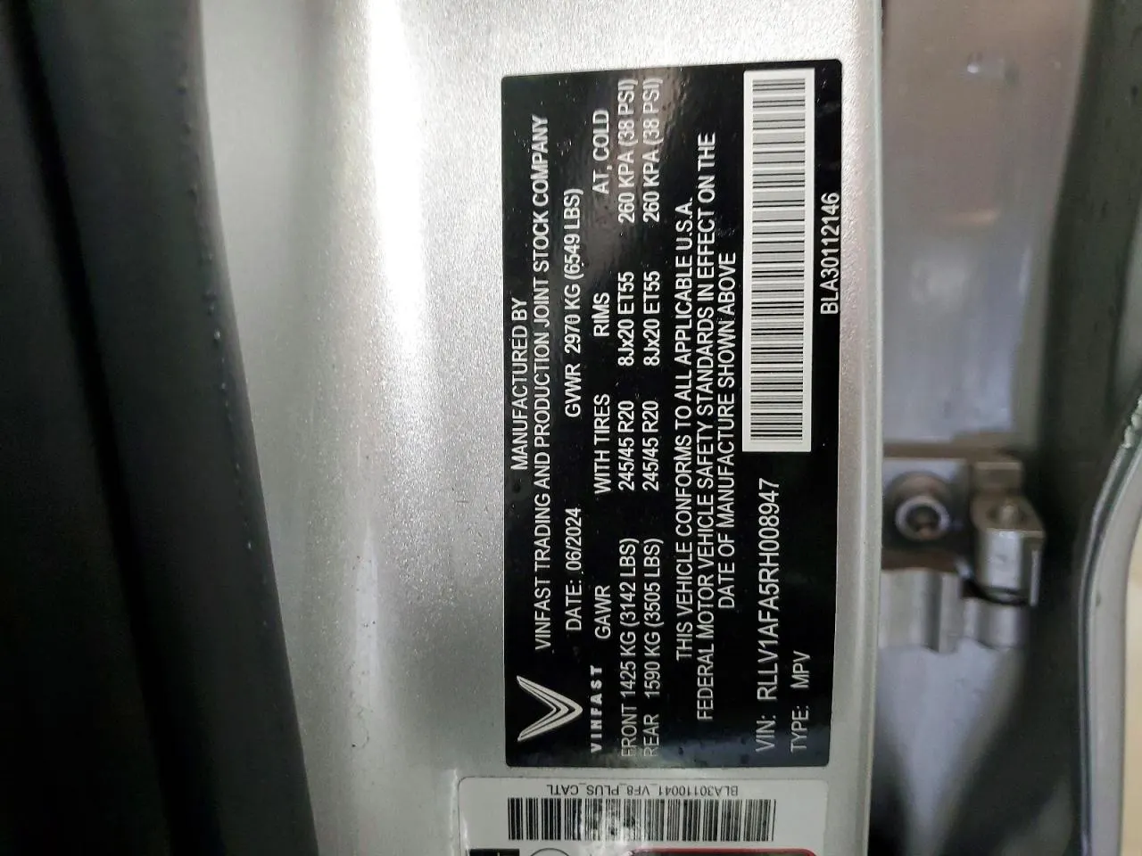 2024 VinFast VF 8 Plus
