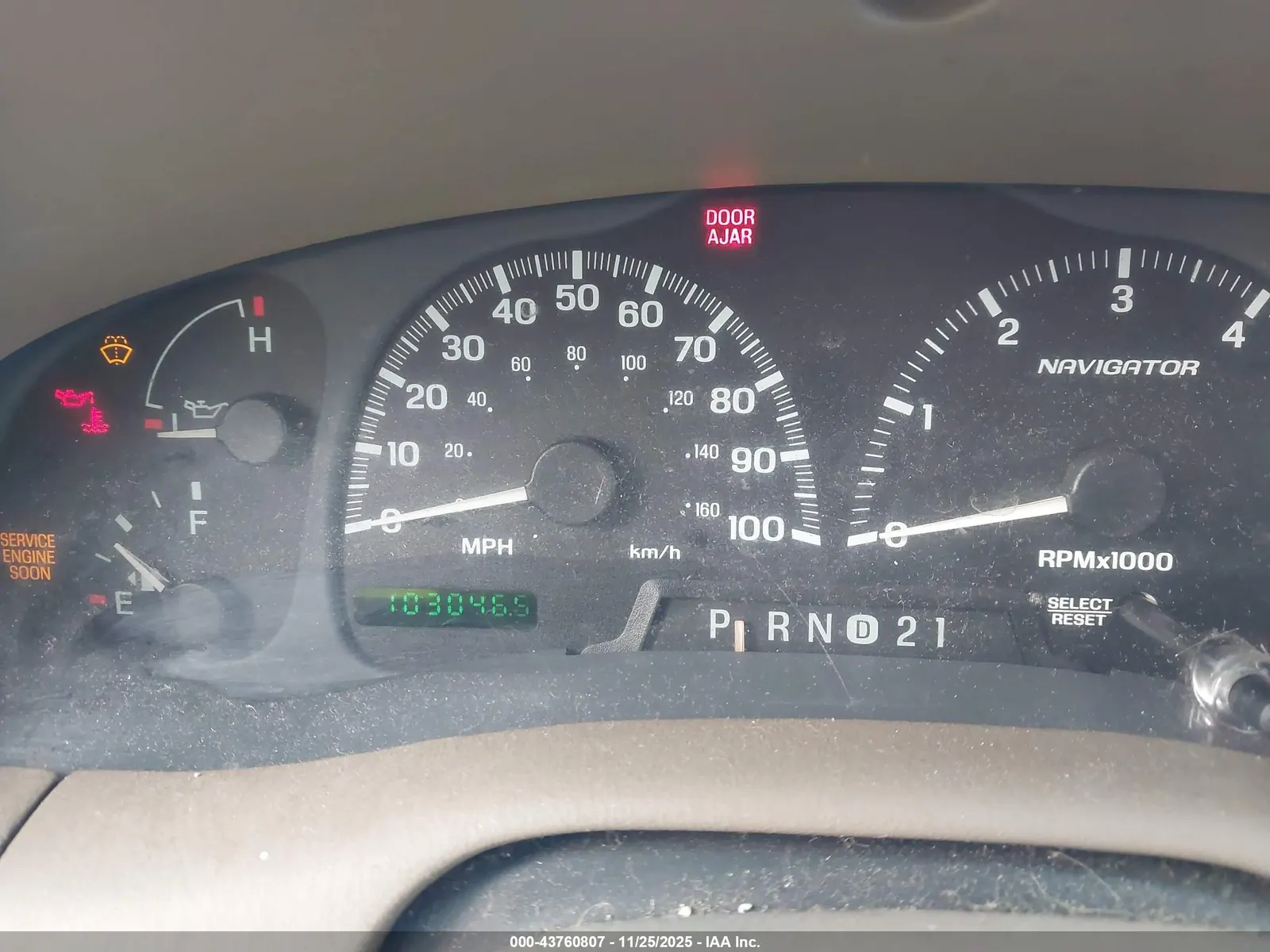 2002 Lincoln Navigator