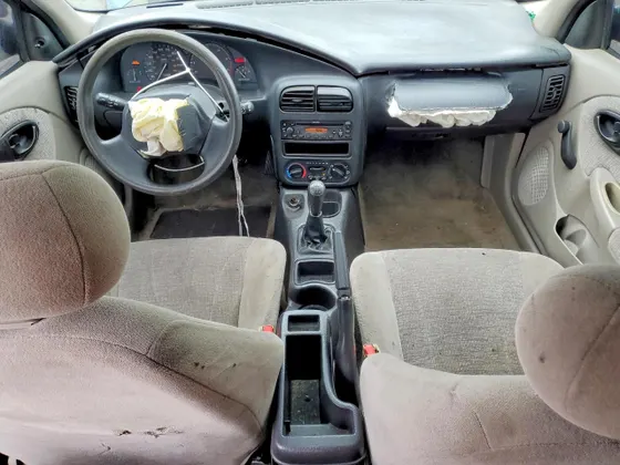 2002 Saturn SL
