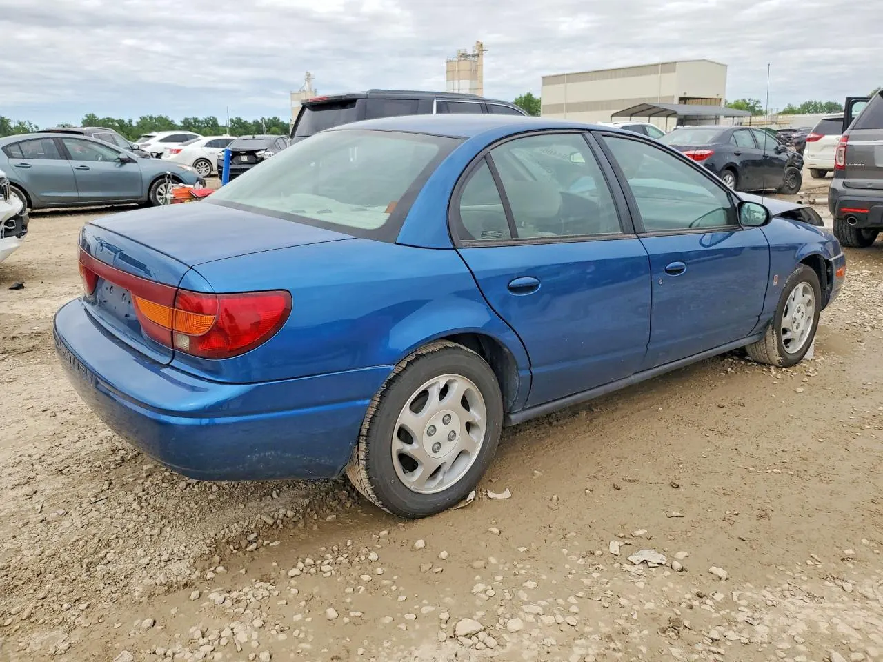 2000 Saturn SL SL2