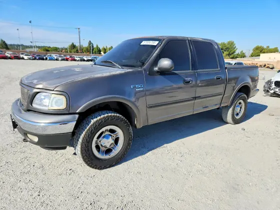 2003 Ford F-150 XLT