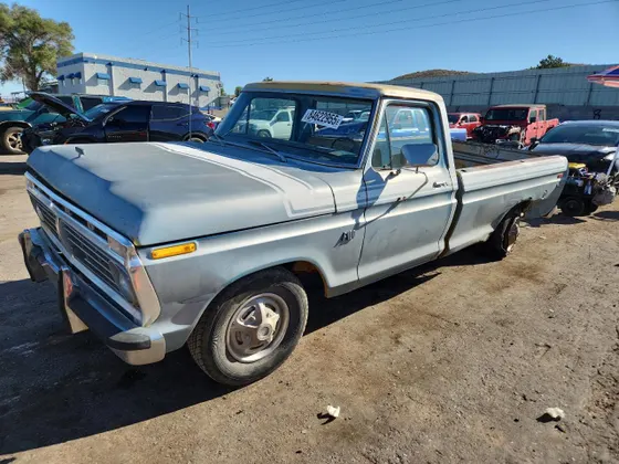 1975 Ford F-100
