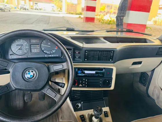 1988 BMW 528 - 533 - 633 - 733 528E