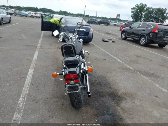 2001 Honda SHADOW CD