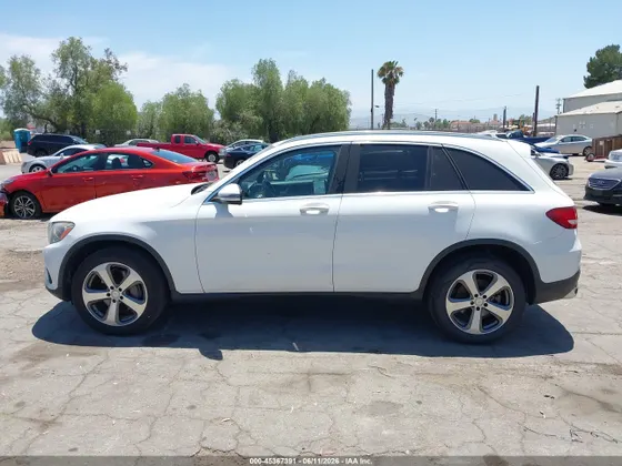 2016 Mercedes-Benz GLC GLC 300