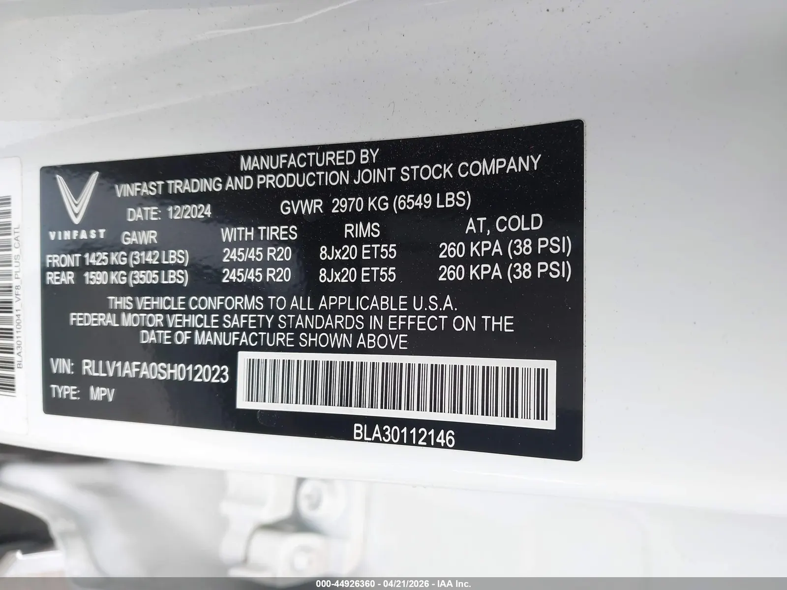 2025 VinFast VF 8 Plus