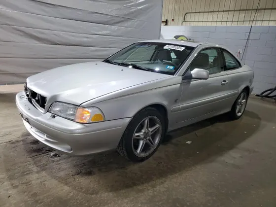 2001 Volvo C70 SE
