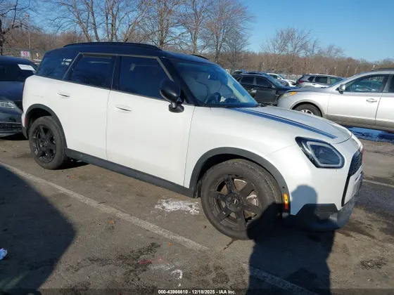 2025 MINI Countryman S