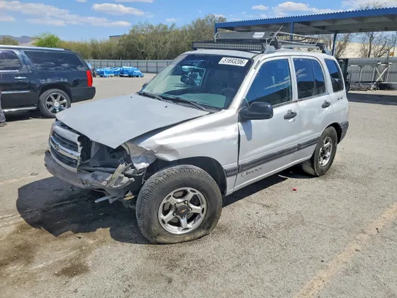 2000 Chevrolet Tracker