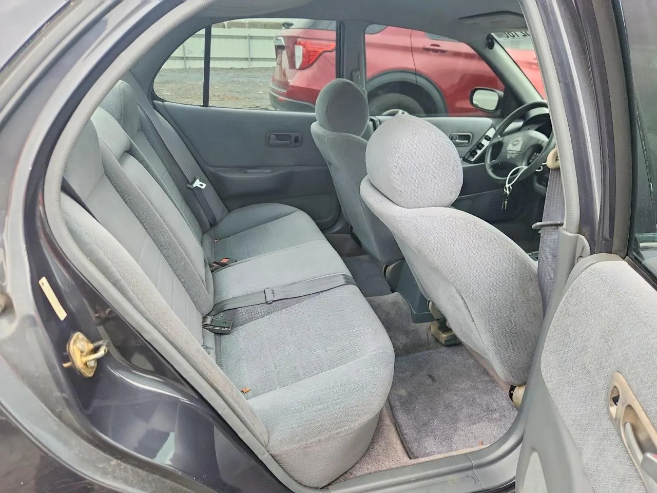 1997 Nissan Altima XE