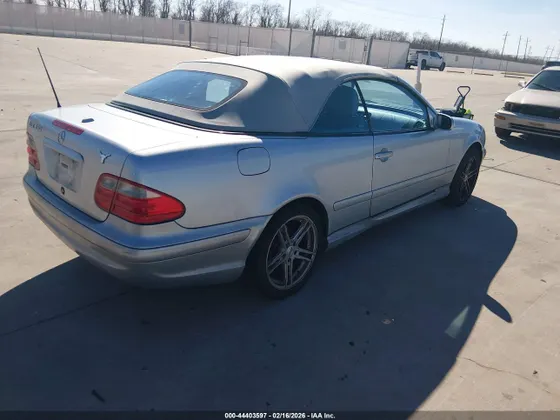 2001 Mercedes-Benz CLK-Class