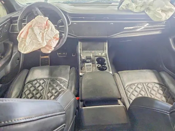 2021 Audi SQ7 Premium Plus