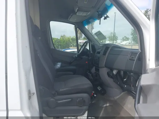 2013 Freightliner SPRINTER 2500