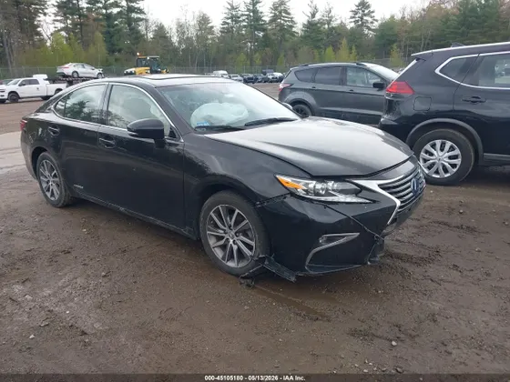 2016 Lexus ES 300h Hybrid