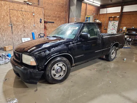 2000 GMC Sonoma SLS w/1SE Pkg