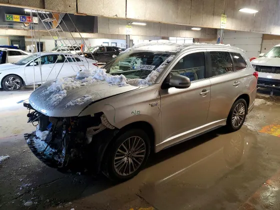 2022 Mitsubishi Outlander PHEV SEL