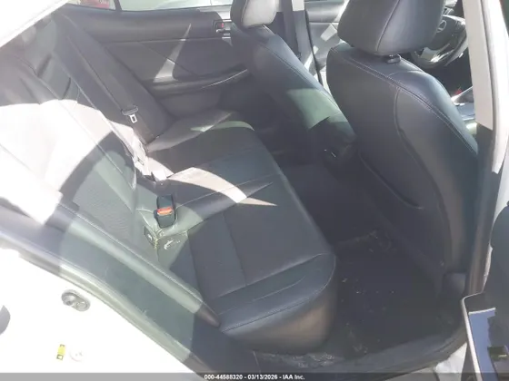 2015 Lexus IS 350
