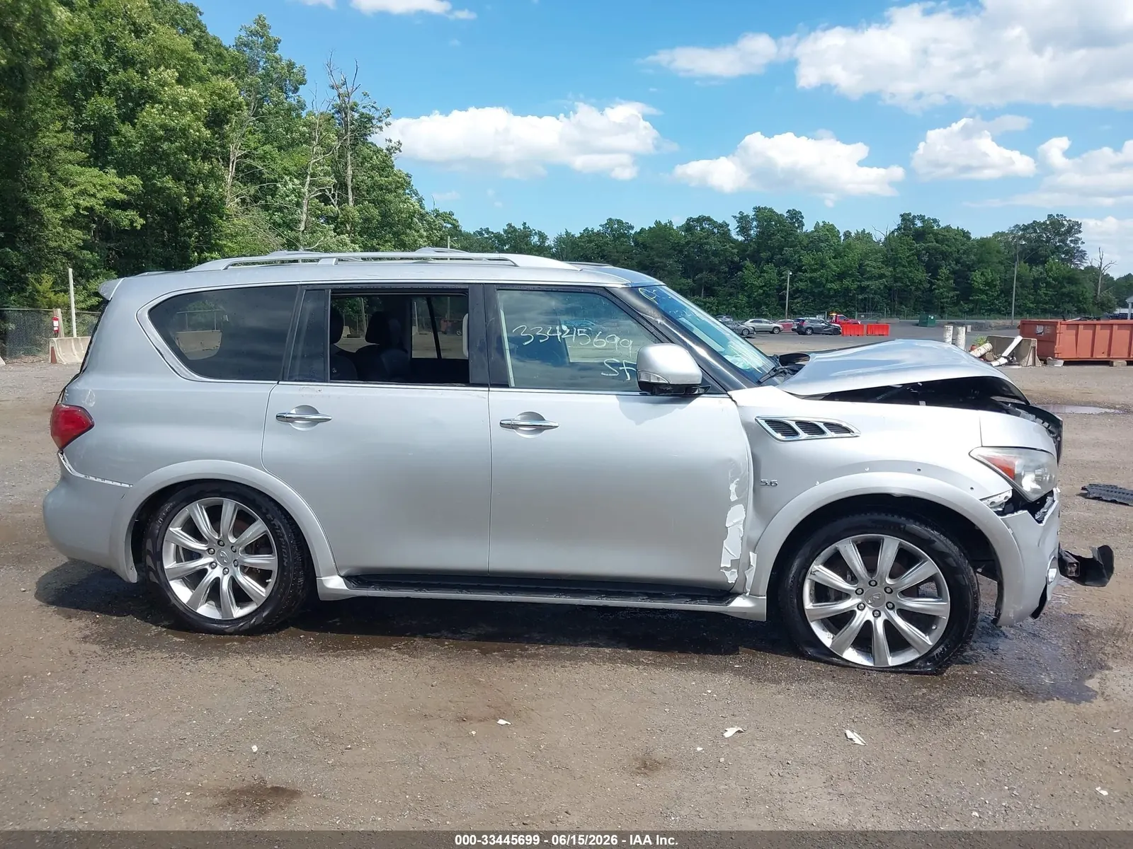 2014 INFINITI QX80