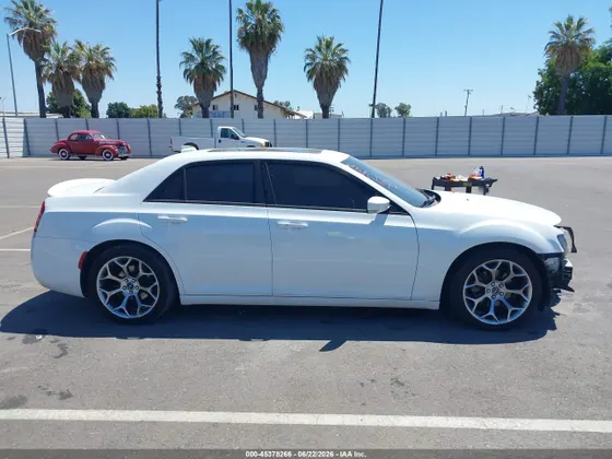 2018 Chrysler 300 300S