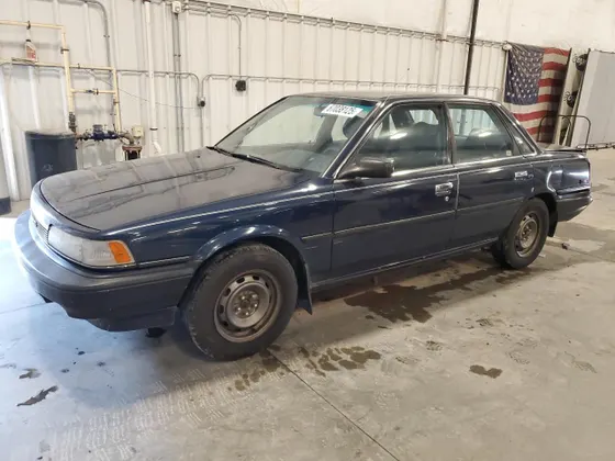 1989 Toyota Camry DLX