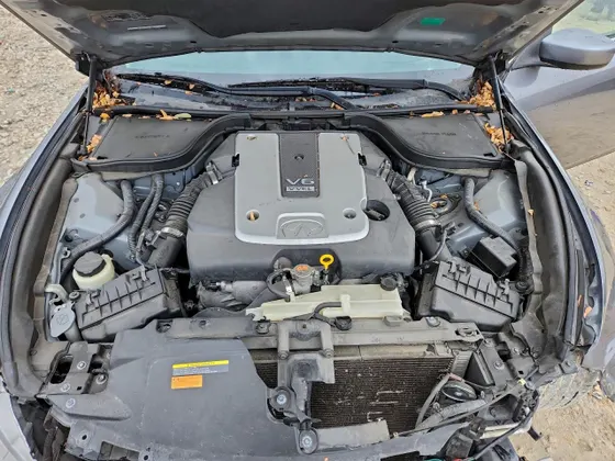 2014 INFINITI Q60 Convertible