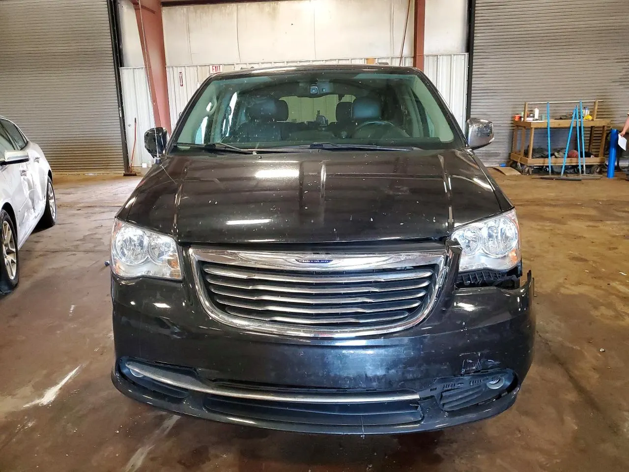 2015 Chrysler Town & Country Touring-L