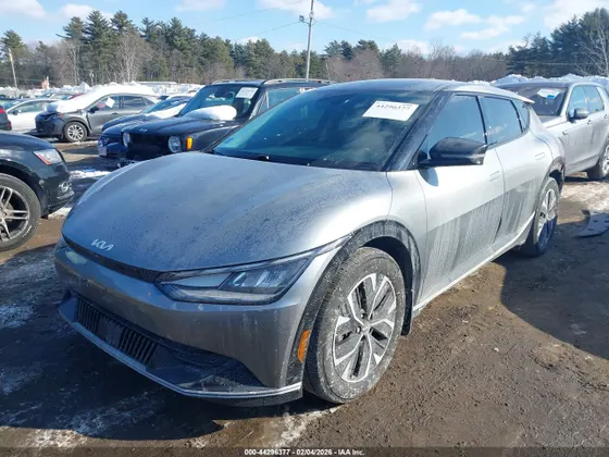 2023 Kia EV6 Wind
